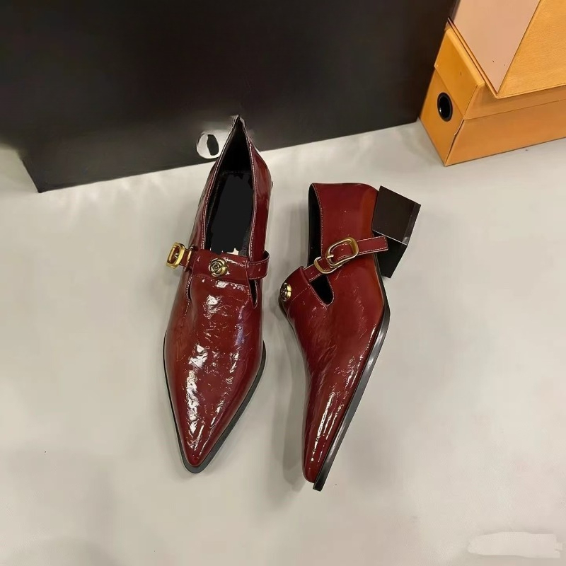 Women'S Fashion Shoes - Flat-bottomed Thick-soled Pointed-toe Buckle Low-cut Stylish